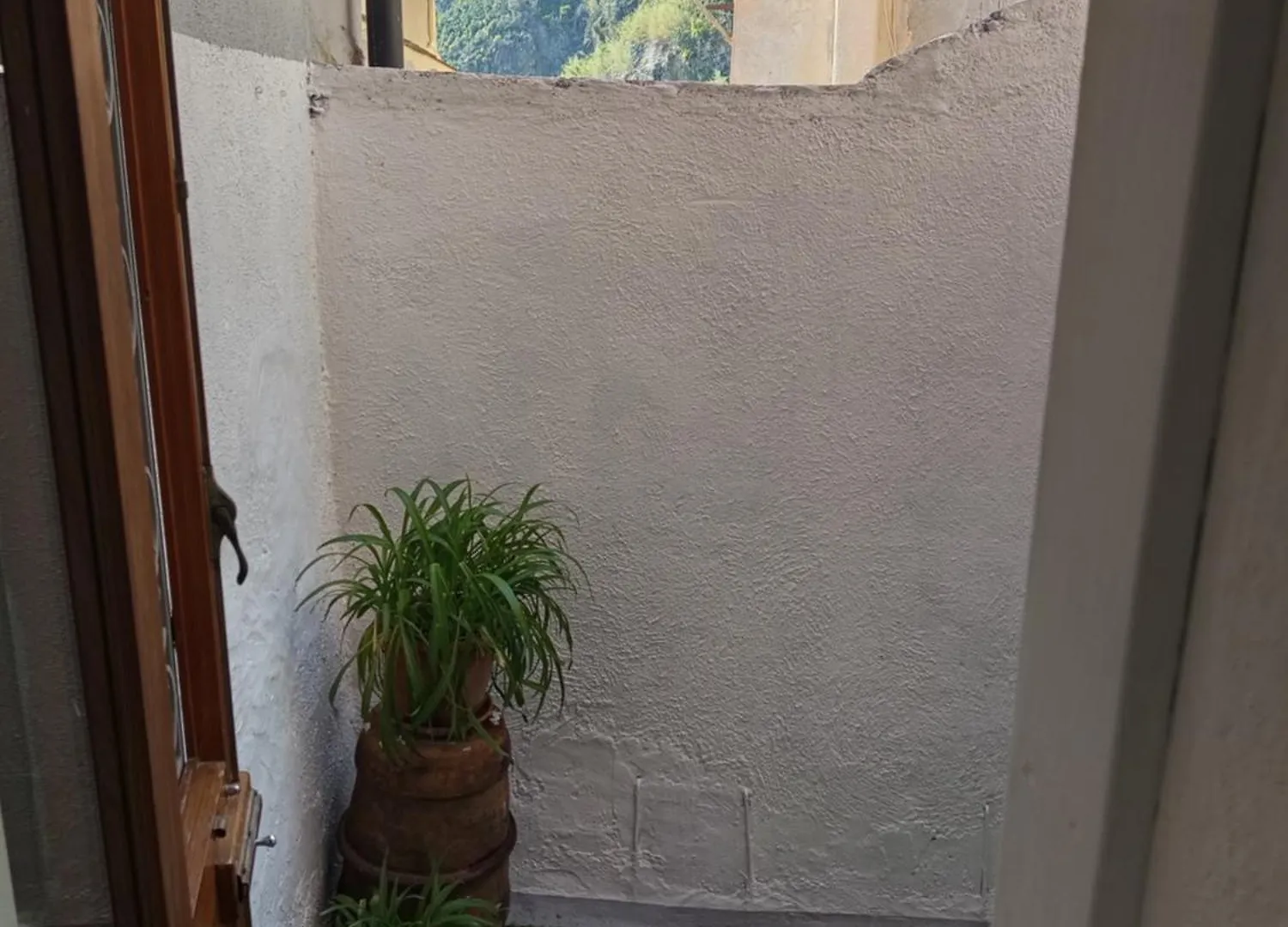 Edoardo'S Rooms 韦尔纳扎 0*,